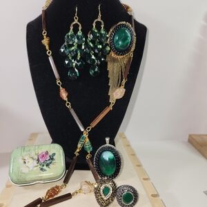 #2553, VTG 1940's LOT, RINGS, PENDANT NECKLACE, ,BROOCH EARRINGS ETC